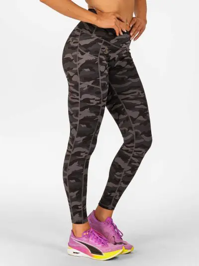 BRASIL BEAUTY Beverly Cross Waist Pocket Leggings Dark Camo