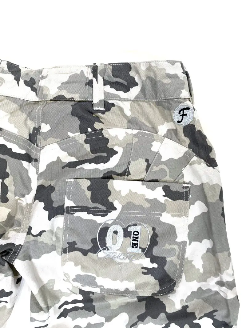 GAZOZ Women's Camo Pants - Image 3