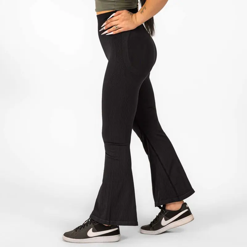 BRASIL BEAUTY Celina Flared Seamless Scrunch Leggings