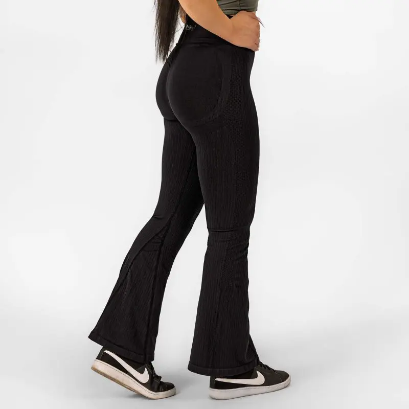 BRASIL BEAUTY Celina Flared Seamless Scrunch Leggings