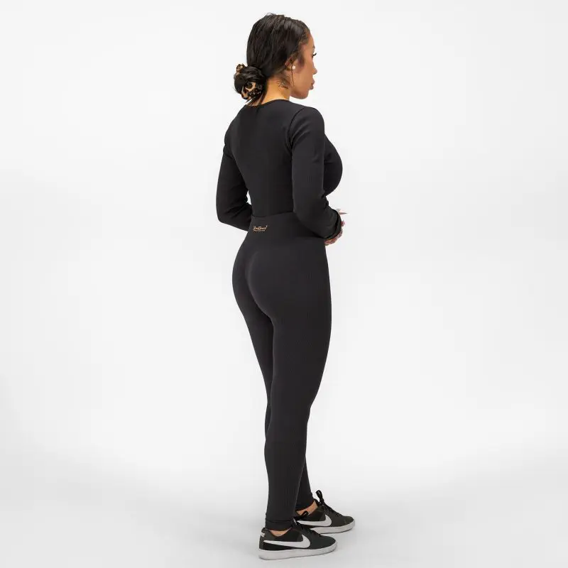 BRASIL BEAUTY Selena Ribbed Long Sleeve Crop Top