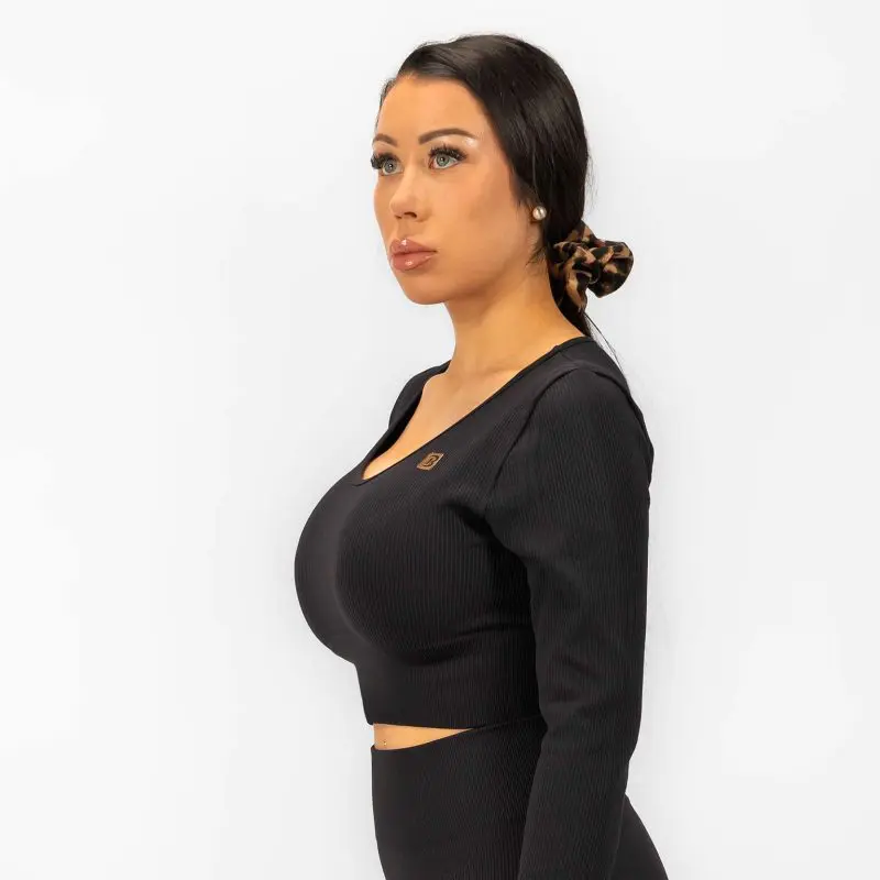 BRASIL BEAUTY Selena Ribbed Long Sleeve Crop Top