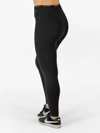 BRASIL BEAUTY Lily Cross-Waist Heart Leggings